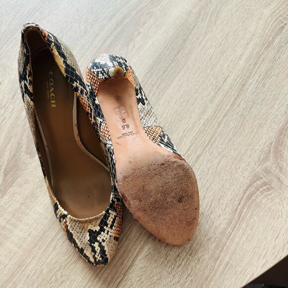 Coach Nala Graphic Animal Snake Print Slip on Pumps - Picture 4 of 6